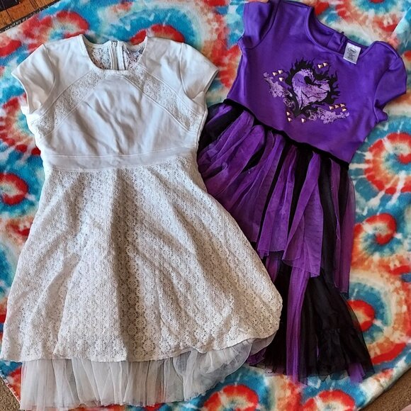Disney Descendents Dresses Size 9/10 - Picture 1 of 4
